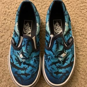 Shark vans slip on